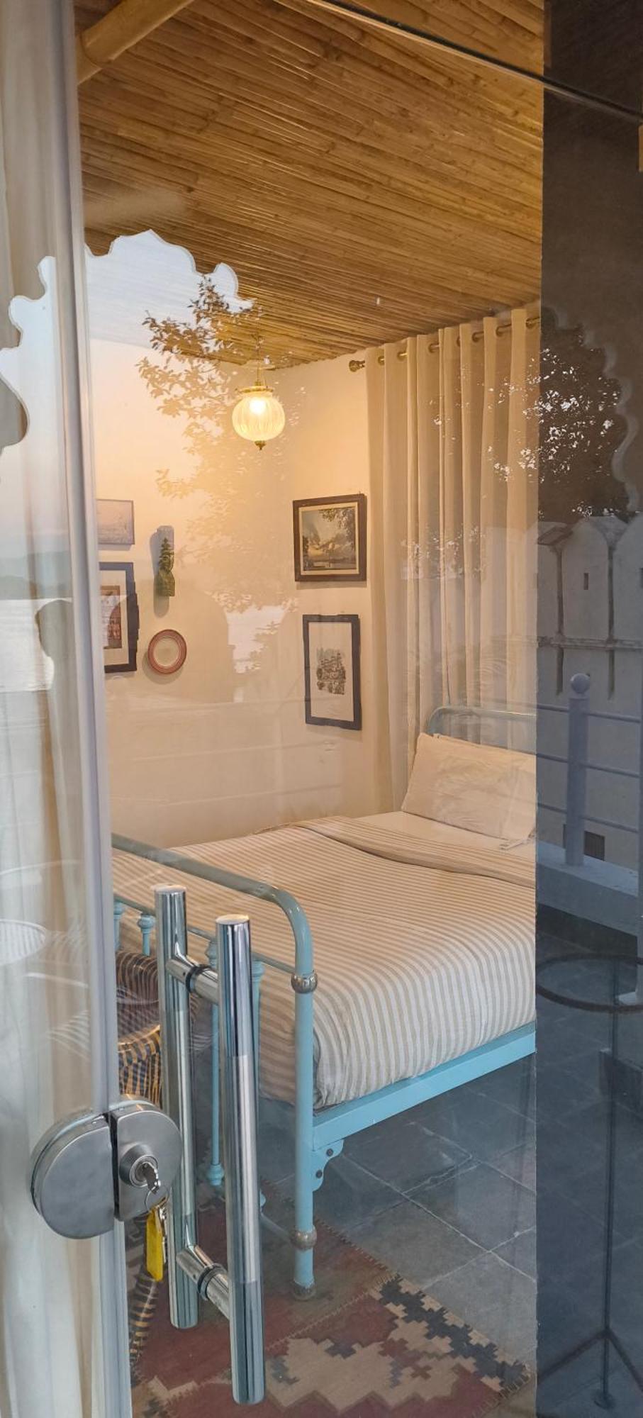 אודייפור Paddy'S Loft The Lake View Hostel מראה חיצוני תמונה